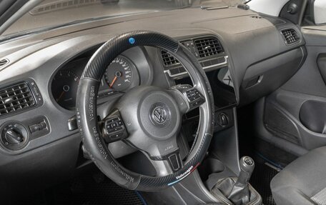 Volkswagen Polo VI (EU Market), 2011 год, 588 000 рублей, 5 фотография