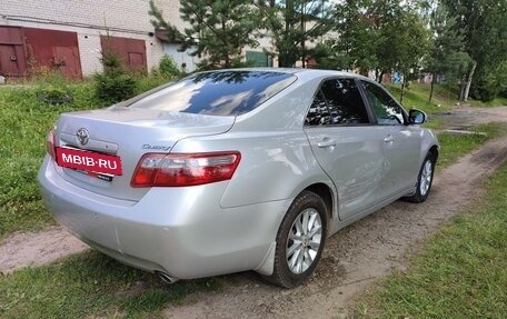 Toyota Camry, 2009 год, 780 000 рублей, 2 фотография