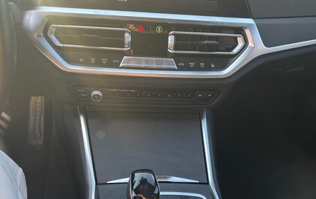 BMW 3 серия, 2021 год, 4 200 000 рублей, 3 фотография