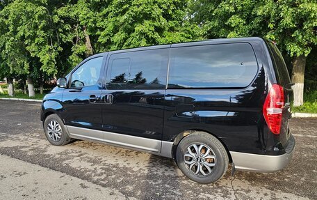 Hyundai H-1 II рестайлинг, 2018 год, 2 500 000 рублей, 5 фотография