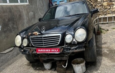 Mercedes-Benz E-Класс, 2000 год, 420 000 рублей, 1 фотография