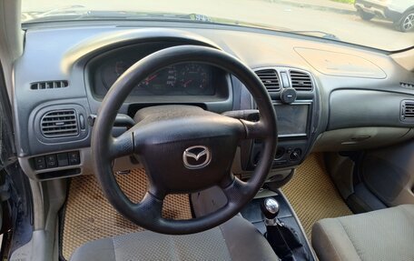 Mazda 323, 2002 год, 170 000 рублей, 6 фотография