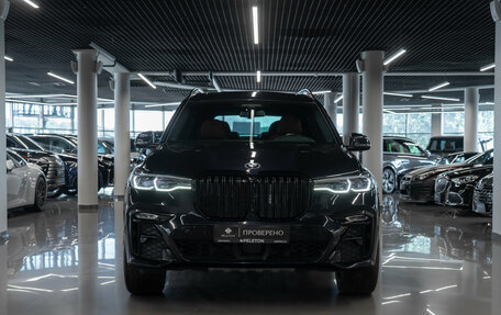 BMW X7, 2021 год, 8 500 000 рублей, 3 фотография