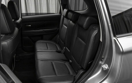 Mitsubishi Outlander III рестайлинг 3, 2012 год, 1 460 000 рублей, 12 фотография