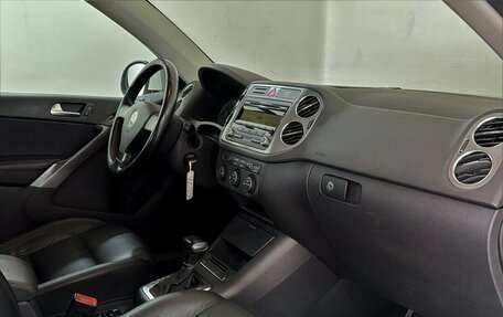 Volkswagen Tiguan I, 2009 год, 920 000 рублей, 12 фотография