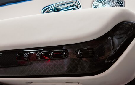 Rolls-Royce Cullinan, 2026 год, 75 000 000 рублей, 18 фотография
