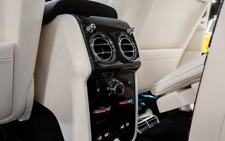 Rolls-Royce Cullinan, 2026 год, 75 000 000 рублей, 38 фотография