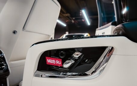 Rolls-Royce Cullinan, 2026 год, 75 000 000 рублей, 36 фотография