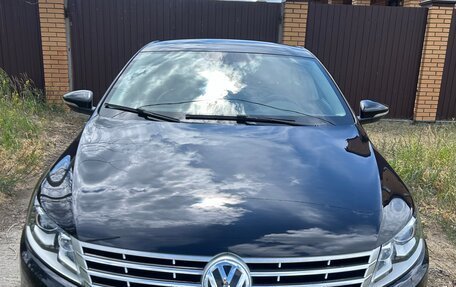Volkswagen Passat CC I рестайлинг, 2014 год, 1 990 000 рублей, 1 фотография