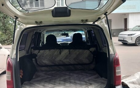 Toyota Probox I, 2009 год, 410 000 рублей, 8 фотография