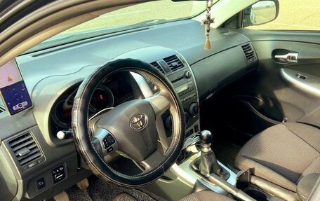 Toyota Corolla, 2011 год, 1 040 000 рублей, 8 фотография