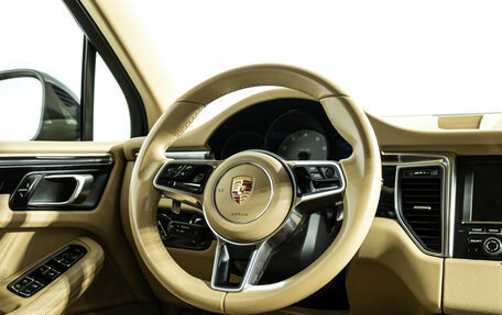 Porsche Macan I рестайлинг, 2015 год, 2 599 000 рублей, 16 фотография