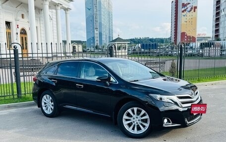 Toyota Venza I, 2012 год, 2 599 000 рублей, 3 фотография