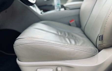 Toyota Venza I, 2012 год, 2 599 000 рублей, 24 фотография