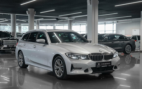 BMW 3 серия, 2020 год, 2 550 000 рублей, 2 фотография