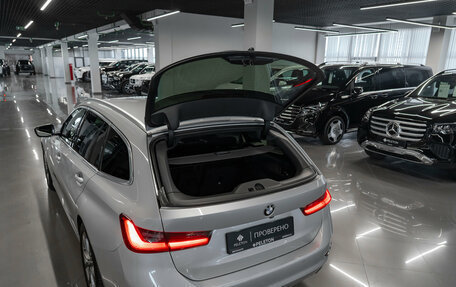 BMW 3 серия, 2020 год, 2 550 000 рублей, 28 фотография