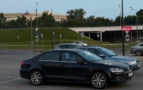 Volkswagen Jetta VI, 2012 год, 850 000 рублей, 2 фотография