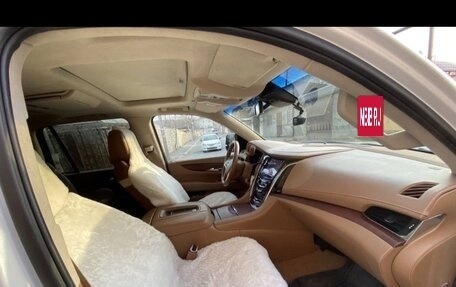 Cadillac Escalade IV, 2016 год, 5 500 000 рублей, 4 фотография