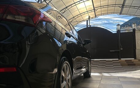 Hyundai Solaris II рестайлинг, 2017 год, 1 100 000 рублей, 4 фотография