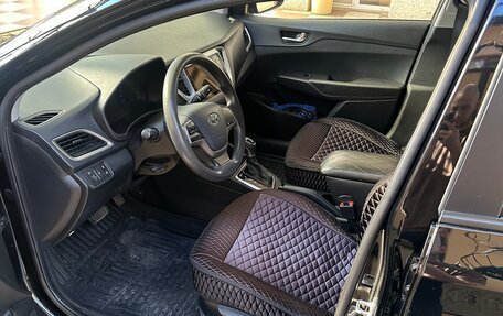 Hyundai Solaris II рестайлинг, 2017 год, 1 100 000 рублей, 7 фотография