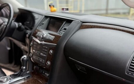 Nissan Patrol, 2010 год, 2 250 000 рублей, 10 фотография