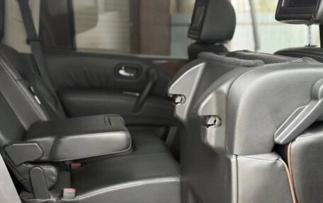 Nissan Patrol, 2010 год, 2 250 000 рублей, 18 фотография