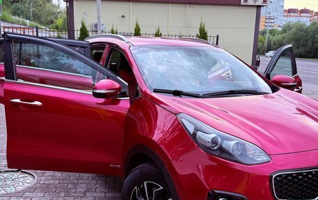KIA Sportage IV рестайлинг, 2018 год, 2 200 000 рублей, 6 фотография