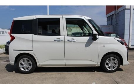 Toyota Roomy I, 2023 год, 729 099 рублей, 8 фотография