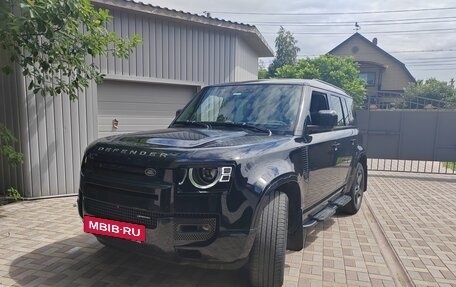 Land Rover Defender II, 2021 год, 7 300 000 рублей, 3 фотография