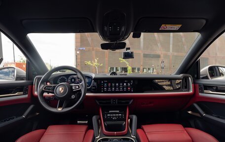 Porsche Cayenne III, 2024 год, 15 200 000 рублей, 3 фотография