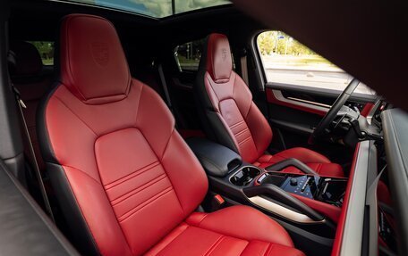 Porsche Cayenne III, 2024 год, 15 200 000 рублей, 4 фотография