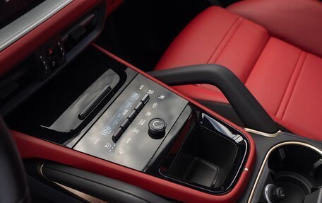 Porsche Cayenne III, 2024 год, 15 200 000 рублей, 7 фотография