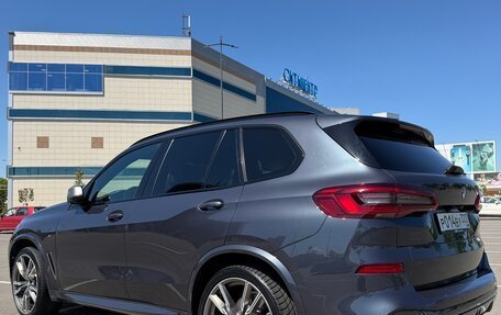BMW X5, 2019 год, 6 000 000 рублей, 2 фотография