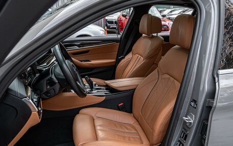 BMW 5 серия, 2020 год, 4 650 000 рублей, 12 фотография