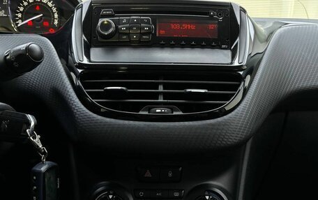 Peugeot 2008 II, 2014 год, 860 000 рублей, 15 фотография
