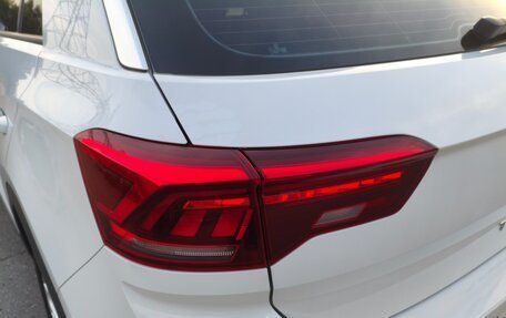 Volkswagen T-Roc I, 2022 год, 2 900 000 рублей, 10 фотография