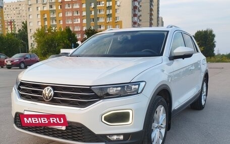 Volkswagen T-Roc I, 2022 год, 2 900 000 рублей, 5 фотография