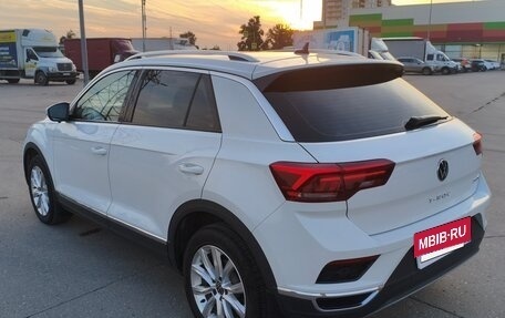 Volkswagen T-Roc I, 2022 год, 2 900 000 рублей, 8 фотография