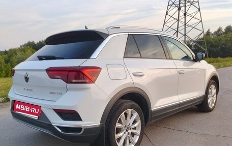 Volkswagen T-Roc I, 2022 год, 2 900 000 рублей, 7 фотография
