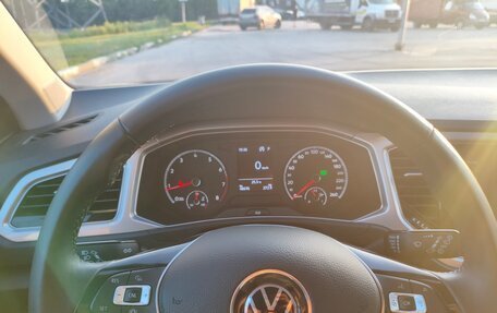 Volkswagen T-Roc I, 2022 год, 2 900 000 рублей, 22 фотография