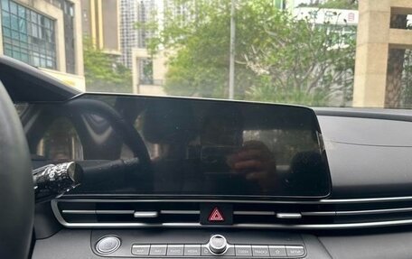 Hyundai Elantra, 2023 год, 1 367 000 рублей, 14 фотография