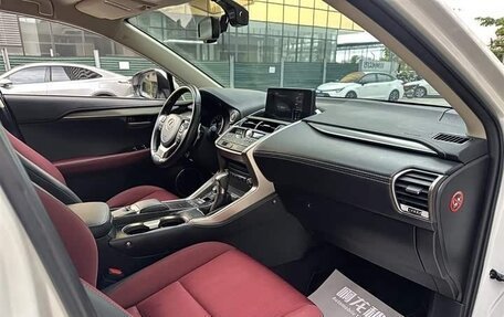 Lexus NX, 2021 год, 2 800 000 рублей, 9 фотография