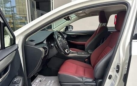 Lexus NX, 2021 год, 2 800 000 рублей, 8 фотография
