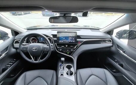 Toyota Camry, 2025 год, 3 898 000 рублей, 11 фотография