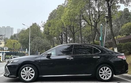 Toyota Camry, 2025 год, 3 898 000 рублей, 8 фотография
