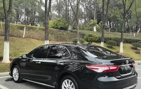Toyota Camry, 2025 год, 3 898 000 рублей, 7 фотография