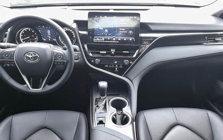 Toyota Camry, 2025 год, 3 898 000 рублей, 12 фотография
