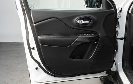 Jeep Cherokee, 2014 год, 1 825 000 рублей, 11 фотография