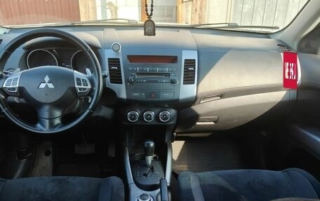 Mitsubishi Outlander III рестайлинг 3, 2012 год, 1 250 000 рублей, 6 фотография