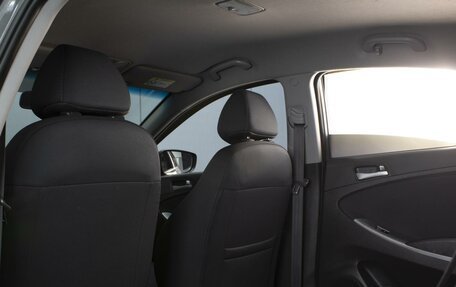 Hyundai Solaris II рестайлинг, 2014 год, 885 000 рублей, 10 фотография